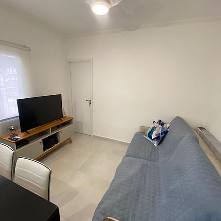 Canto Forte- Suite C/Varanda - Ate 5 Hospedes- Garagem - Wi Fi E 200 Metros Da Praia, 50 Metros Da Av Gastronomica Da Pg Praia Grande  Exteriör bild