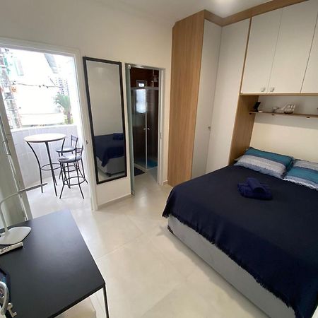 Canto Forte- Suite C/Varanda - Ate 5 Hospedes- Garagem - Wi Fi E 200 Metros Da Praia, 50 Metros Da Av Gastronomica Da Pg Praia Grande  Exteriör bild