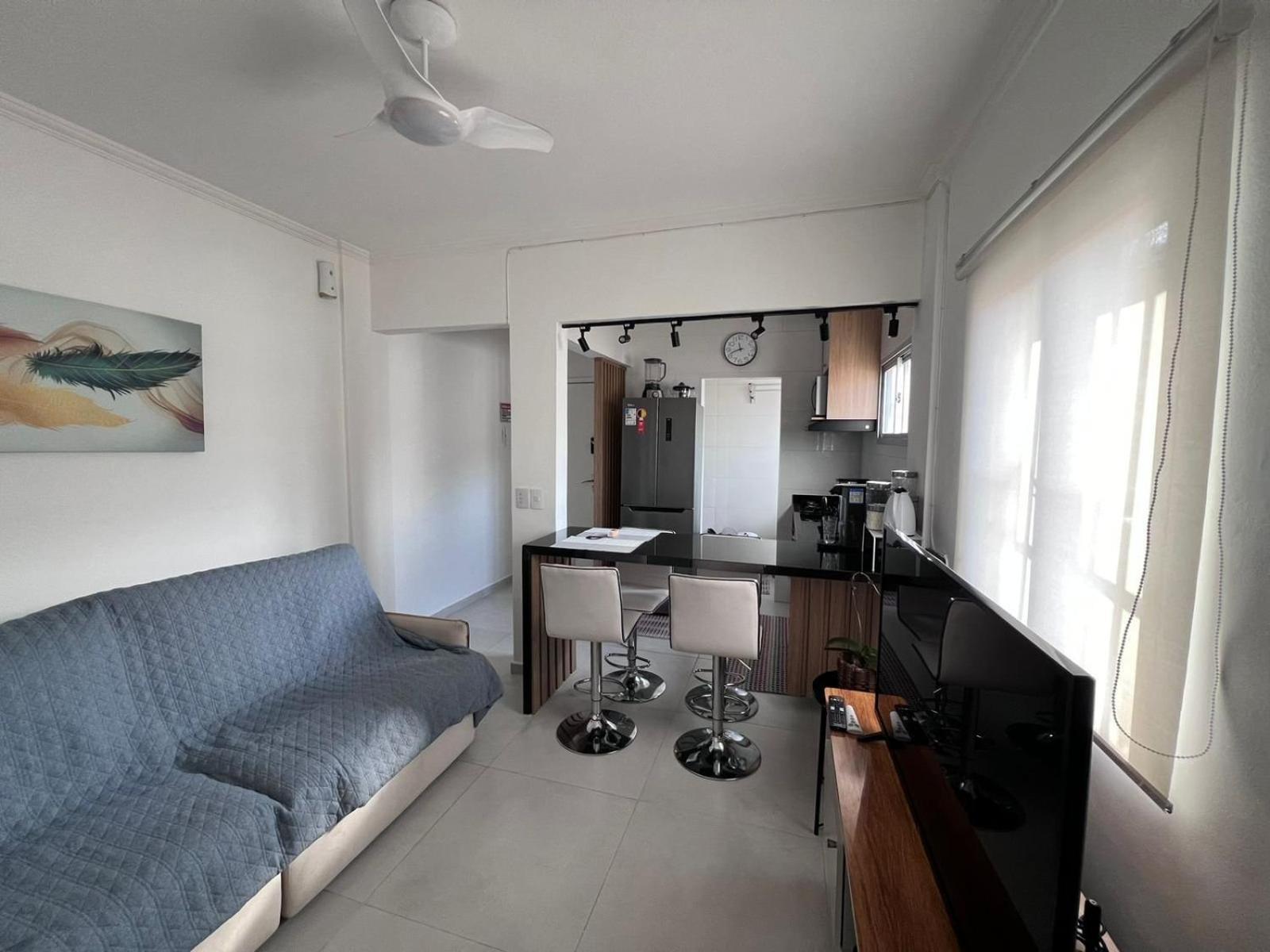 Canto Forte- Suite C/Varanda - Ate 5 Hospedes- Garagem - Wi Fi E 200 Metros Da Praia, 50 Metros Da Av Gastronomica Da Pg Praia Grande  Exteriör bild