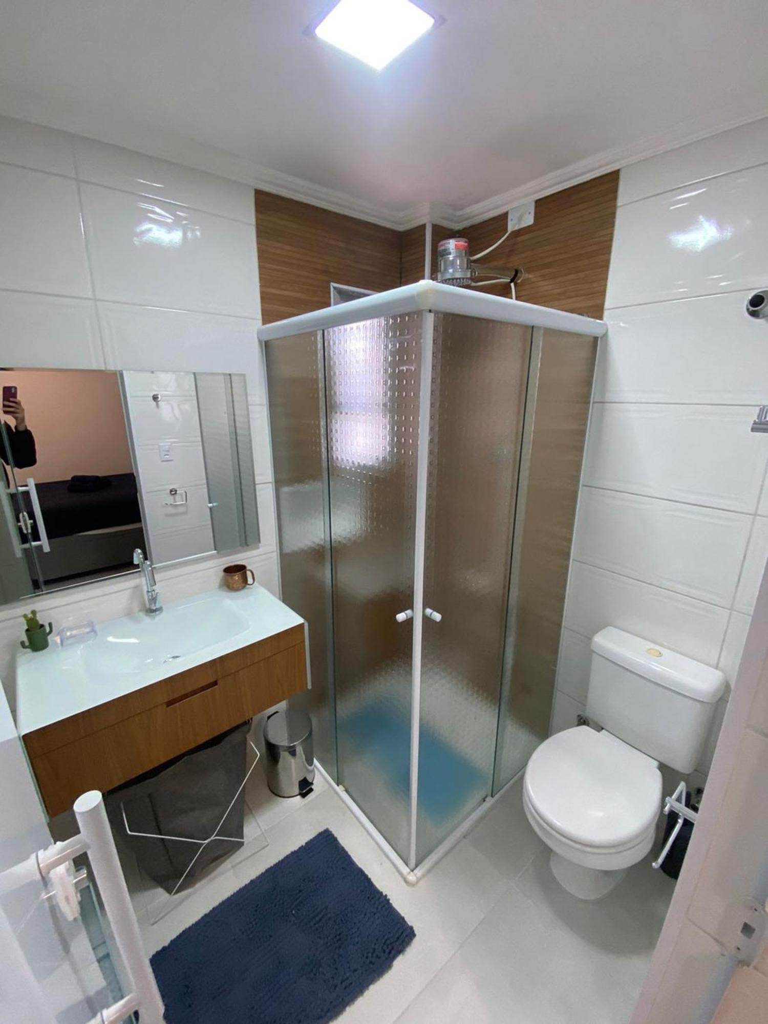 Canto Forte- Suite C/Varanda - Ate 5 Hospedes- Garagem - Wi Fi E 200 Metros Da Praia, 50 Metros Da Av Gastronomica Da Pg Praia Grande  Exteriör bild