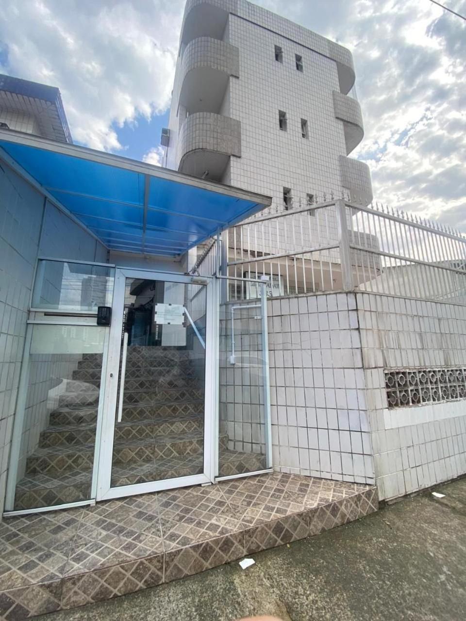 Canto Forte- Suite C/Varanda - Ate 5 Hospedes- Garagem - Wi Fi E 200 Metros Da Praia, 50 Metros Da Av Gastronomica Da Pg Praia Grande  Exteriör bild