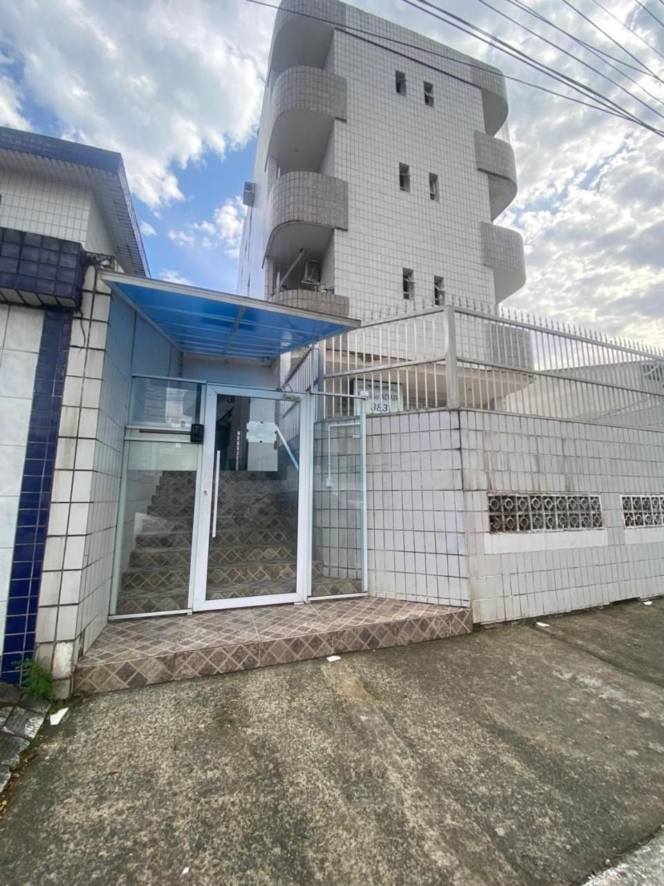 Canto Forte- Suite C/Varanda - Ate 5 Hospedes- Garagem - Wi Fi E 200 Metros Da Praia, 50 Metros Da Av Gastronomica Da Pg Praia Grande  Exteriör bild