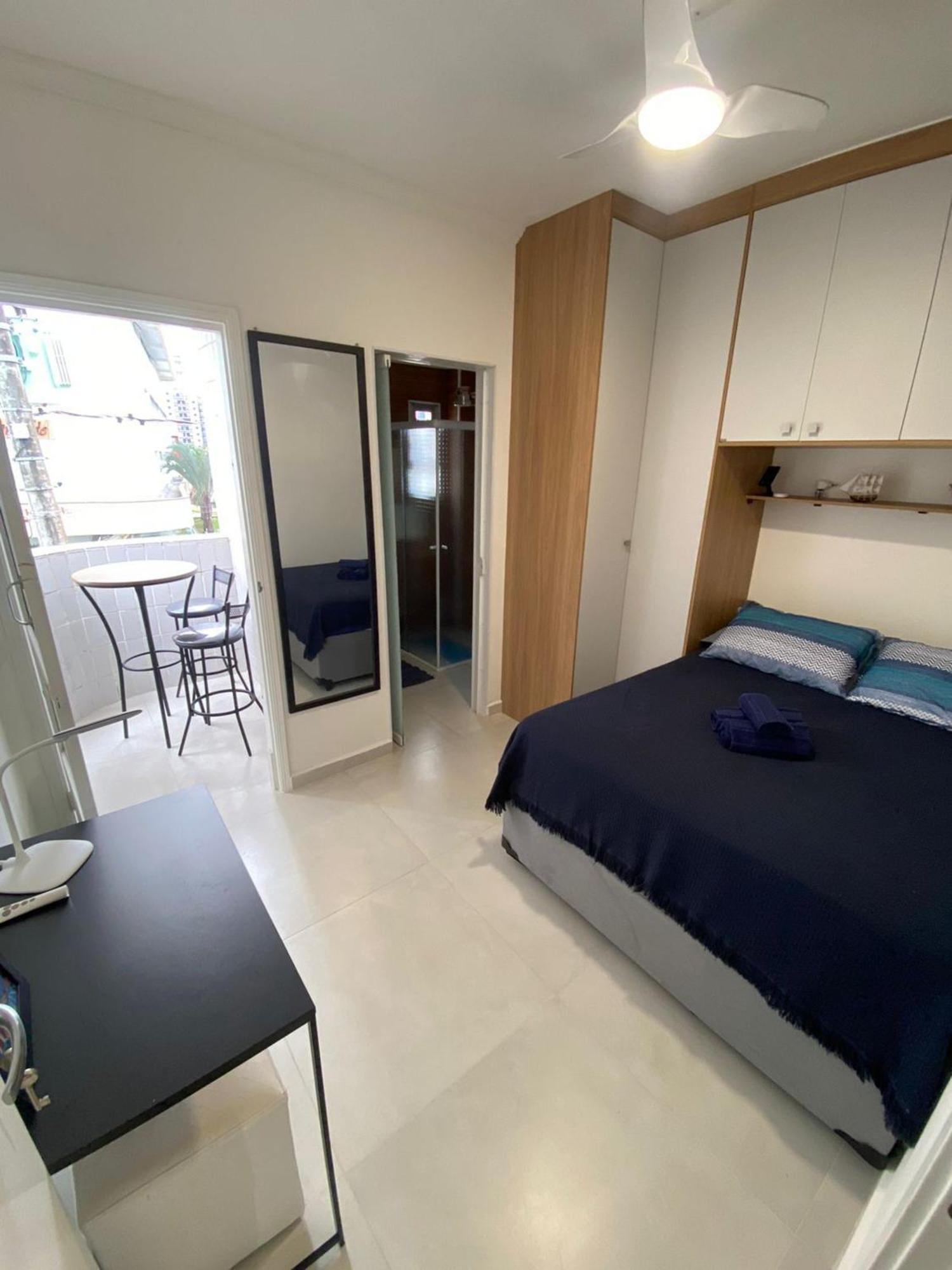Canto Forte- Suite C/Varanda - Ate 5 Hospedes- Garagem - Wi Fi E 200 Metros Da Praia, 50 Metros Da Av Gastronomica Da Pg Praia Grande  Exteriör bild